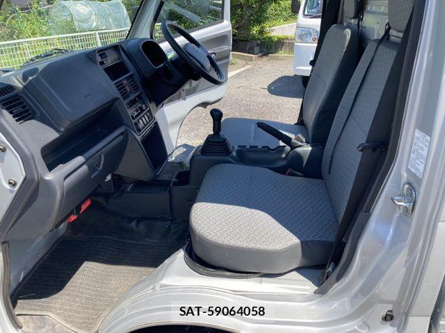 Suzuki CARRY TRUCK 2018-10 8034766-13