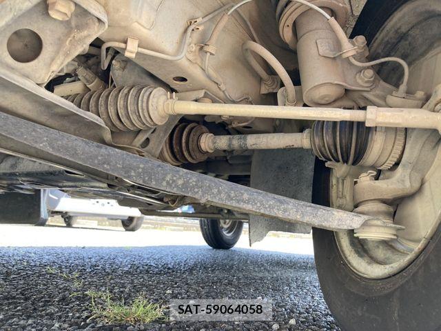 Suzuki CARRY TRUCK 2018-10 8034766-24
