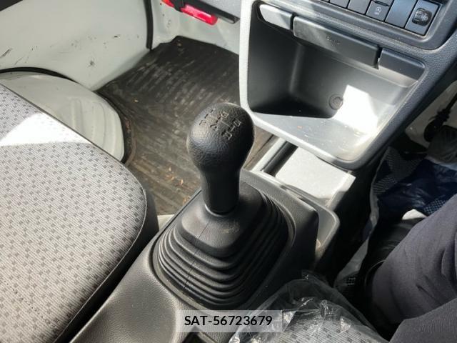 Suzuki CARRY TRUCK 2024-08 8073198-18