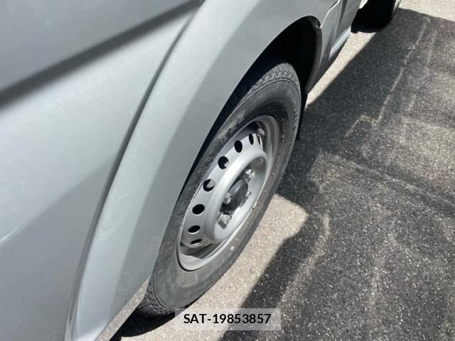 Suzuki CARRY TRUCK 2014-09 8073201-6
