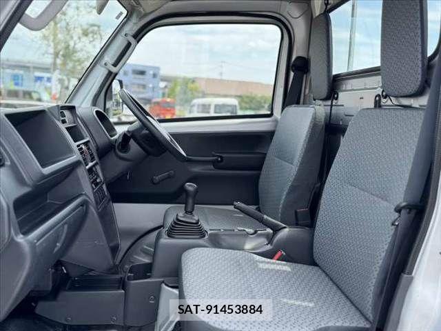 Suzuki CARRY TRUCK 2015-03 8073200-16