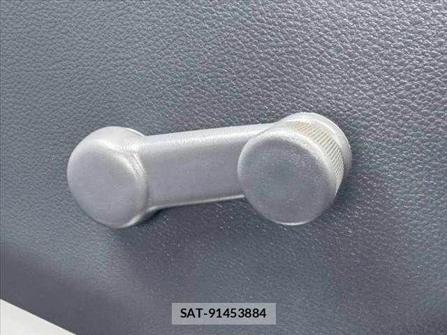 Suzuki CARRY TRUCK 2015-03 8073200-24