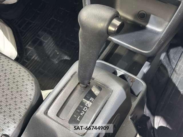 Suzuki CARRY TRUCK 2018-06 8073199-20