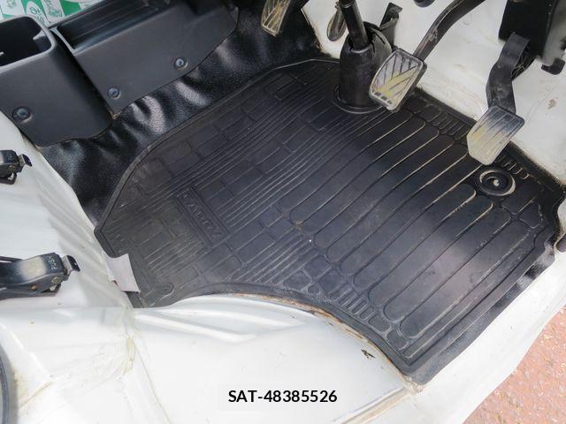Suzuki CARRY TRUCK 2014-03 8098415-15