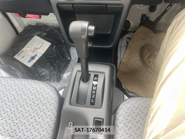 Suzuki CARRY TRUCK 2026-05 8098410-14