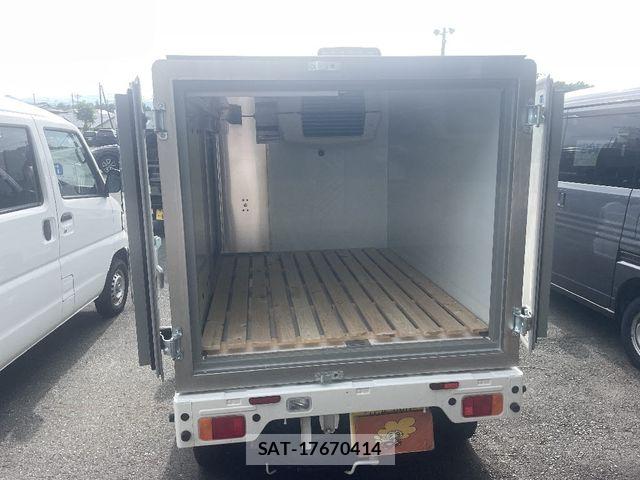 Suzuki CARRY TRUCK 2026-05 8098410-3