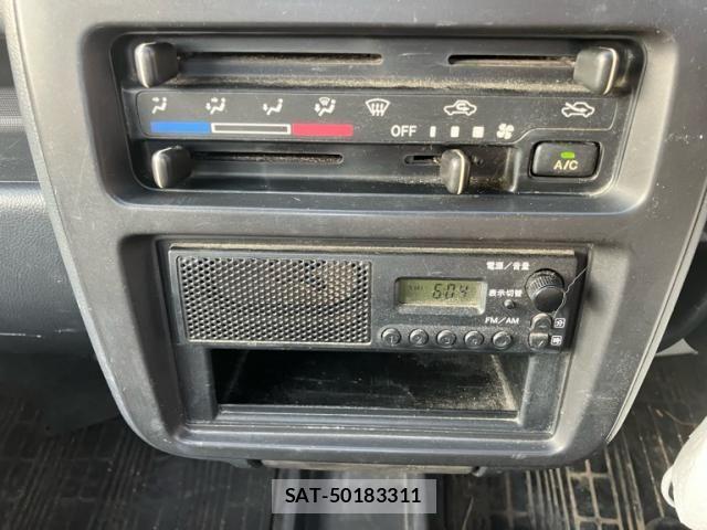 Suzuki CARRY TRUCK 2006-03 8098428-18