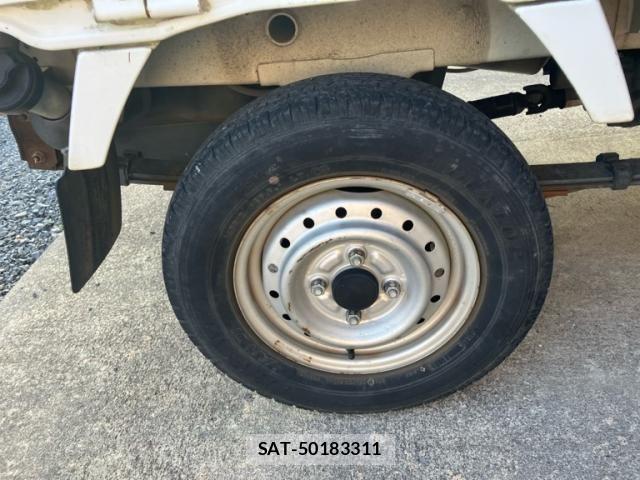 Suzuki CARRY TRUCK 2006-03 8098428-4