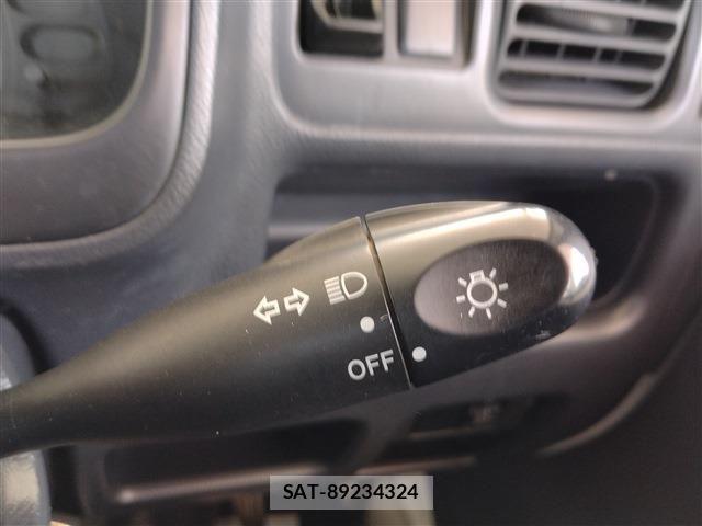 Suzuki CARRY TRUCK 2008-04 8098420-10