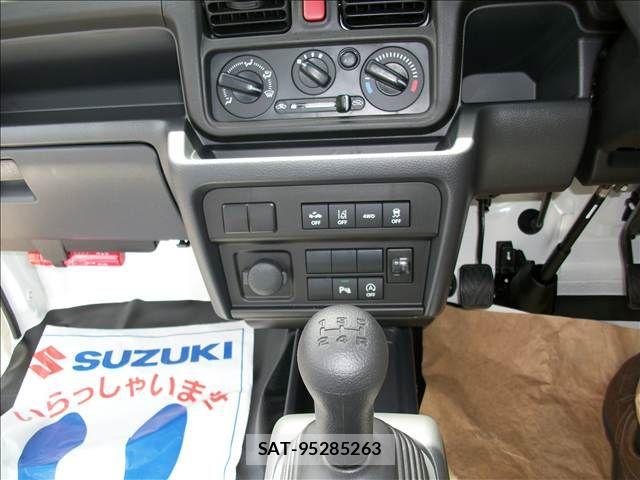Suzuki CARRY TRUCK 2026-04 8098411-13
