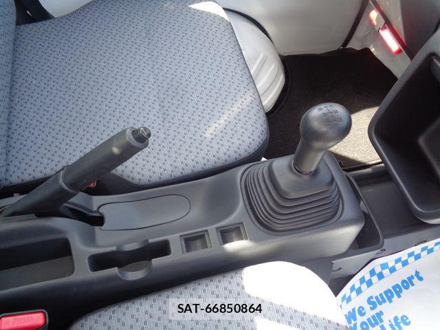 Suzuki CARRY TRUCK 2025-01 8206765-18