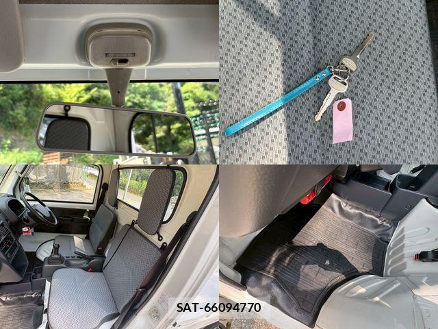 Suzuki CARRY TRUCK 2018-01 8206766-12