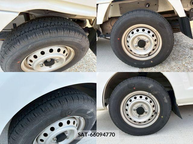 Suzuki CARRY TRUCK 2018-01 8206766-17