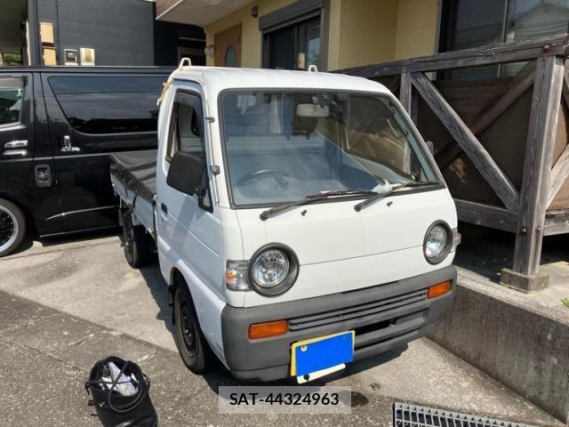 Suzuki CARRY TRUCK 1995-01 8229231-1
