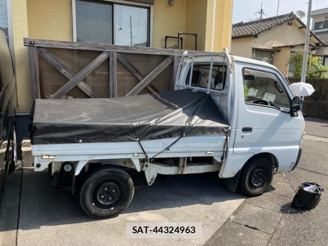 Suzuki CARRY TRUCK 1995-01 8229231-4