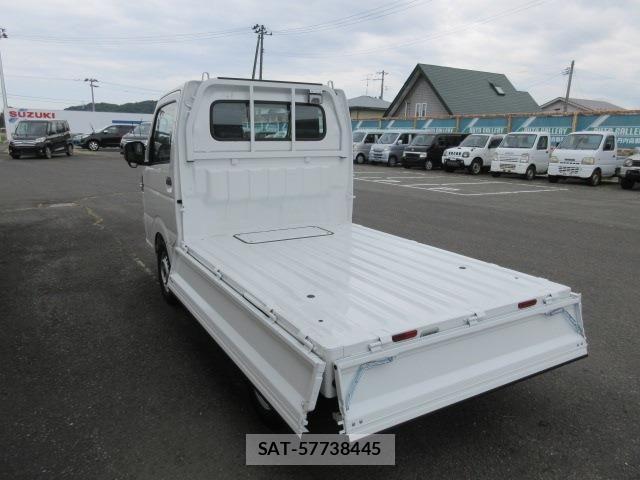 Suzuki CARRY TRUCK 2026-01 8244804-9