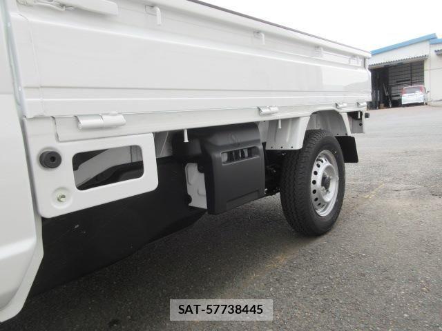 Suzuki CARRY TRUCK 2026-01 8244804-24