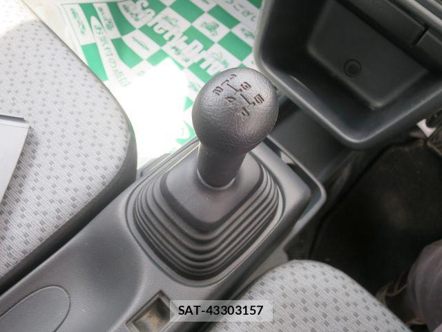 Suzuki CARRY TRUCK 2025-05 8244805-13