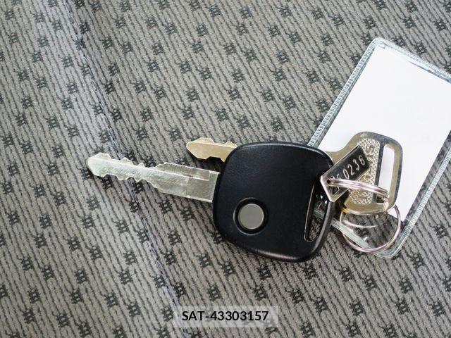 Suzuki CARRY TRUCK 2025-05 8244805-16