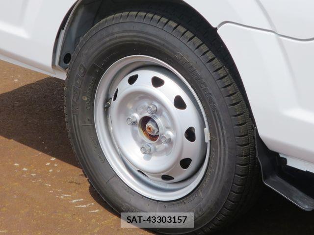 Suzuki CARRY TRUCK 2025-05 8244805-17
