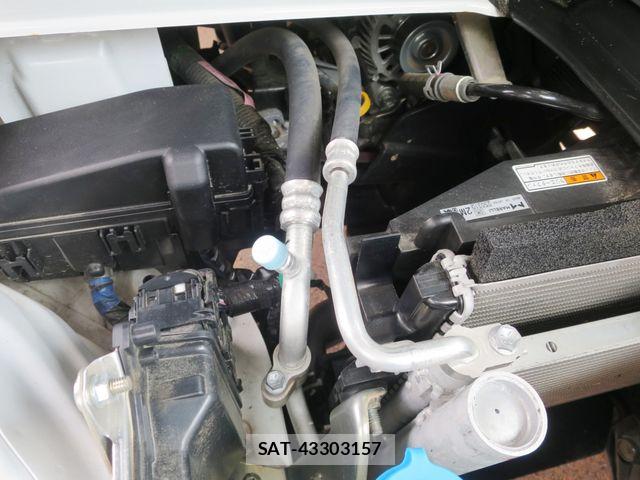 Suzuki CARRY TRUCK 2025-05 8244805-18