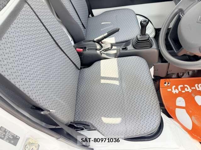 Suzuki CARRY TRUCK 2021-12 8244808-24