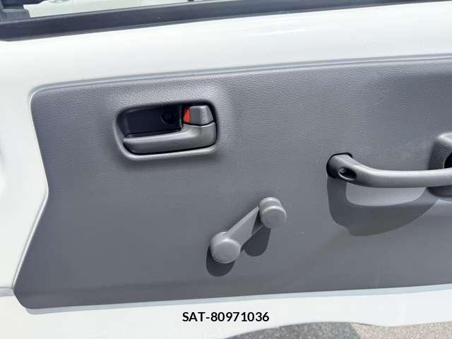 Suzuki CARRY TRUCK 2021-12 8244808-29