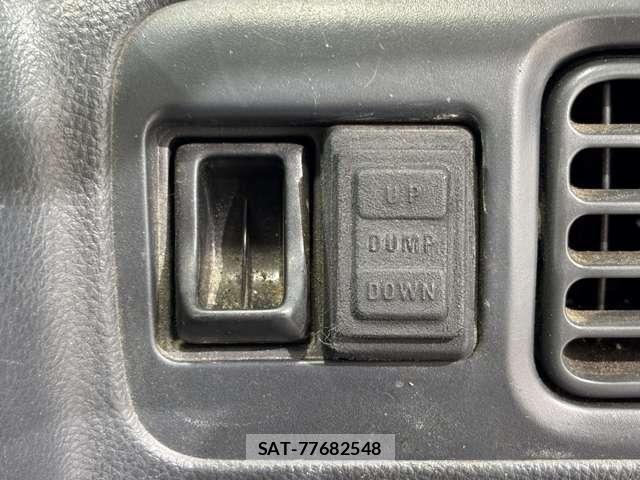 Suzuki CARRY TRUCK 2012-06 8244811-25