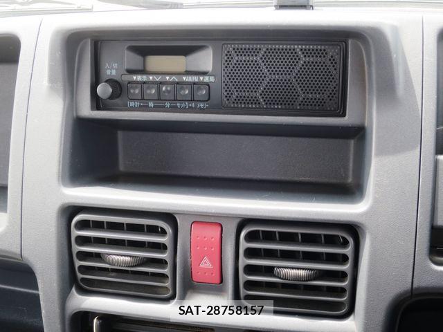 Suzuki CARRY TRUCK 2013-11 8244810-11