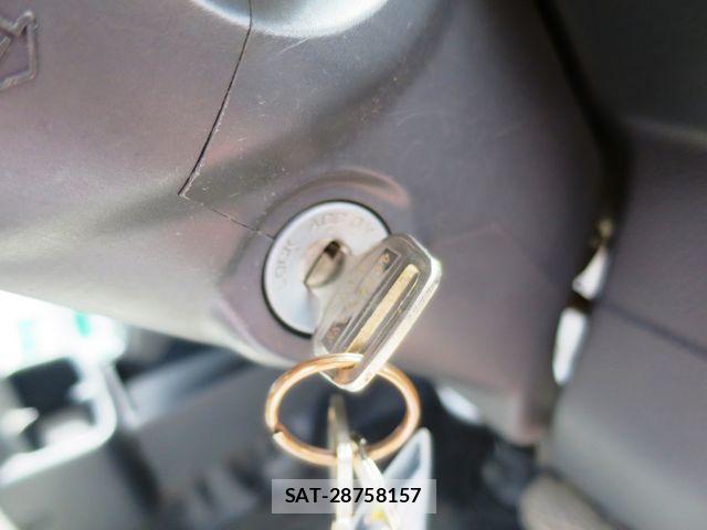 Suzuki CARRY TRUCK 2013-11 8244810-16