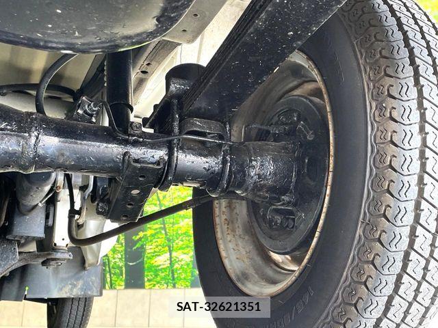 Suzuki CARRY TRUCK 2018-09 8313616-19