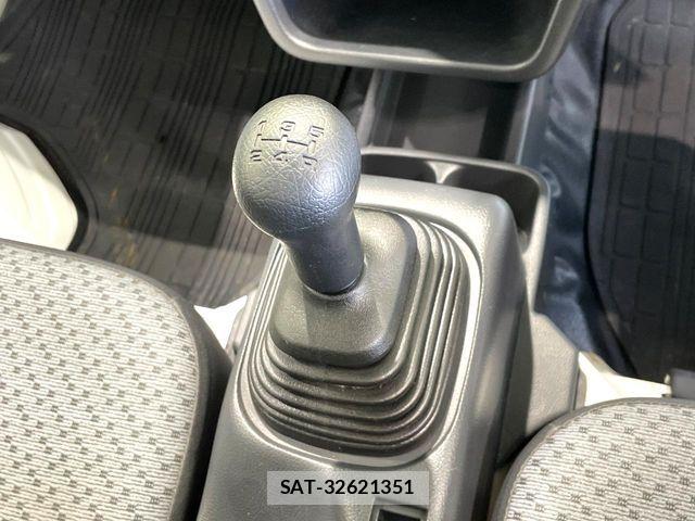 Suzuki CARRY TRUCK 2018-09 8313616-2