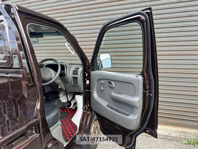 Suzuki CARRY TRUCK 1999-01 8313601-10