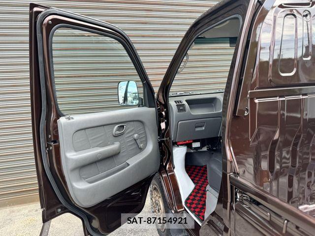 Suzuki CARRY TRUCK 1999-01 8313601-7