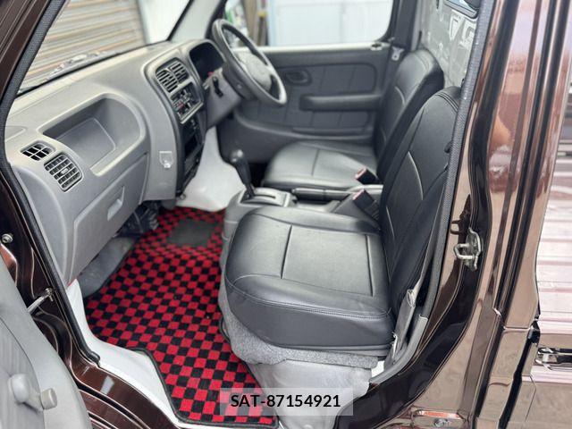 Suzuki CARRY TRUCK 1999-01 8313601-8