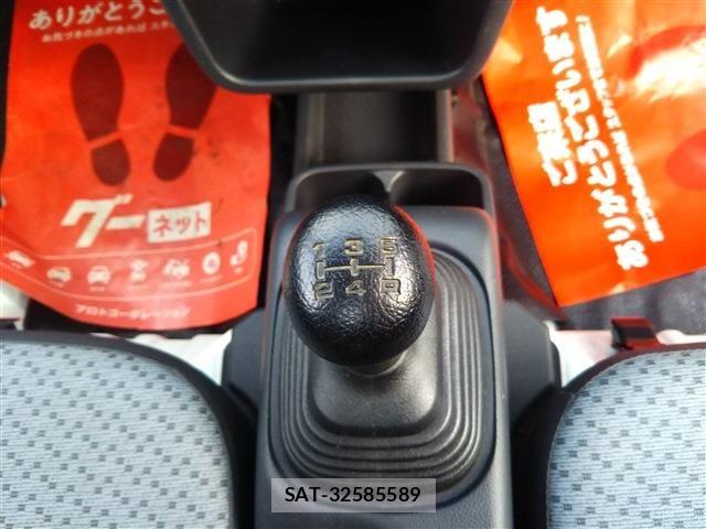 Suzuki CARRY TRUCK 2019-11 8313617-9