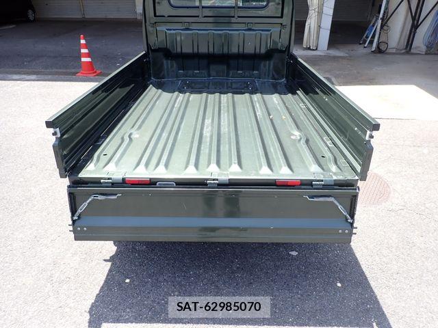 Suzuki CARRY TRUCK 2023-07 8335182-17