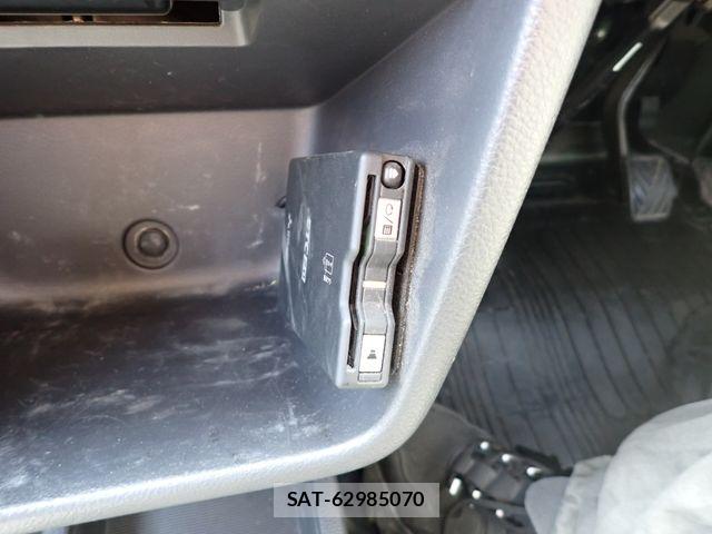Suzuki CARRY TRUCK 2023-07 8335182-22