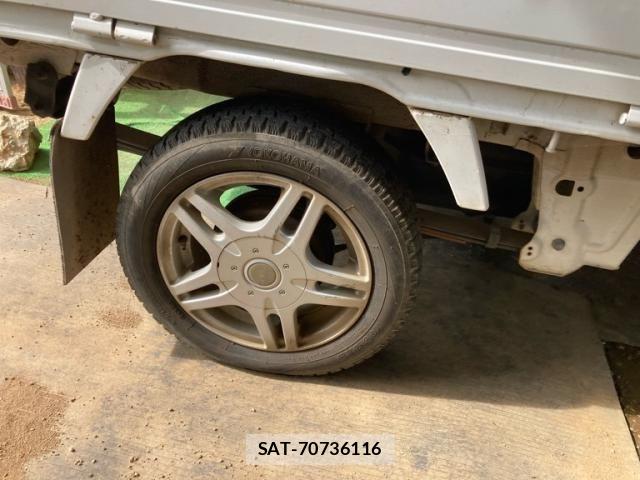 Suzuki CARRY TRUCK 2002-01 8335187-12