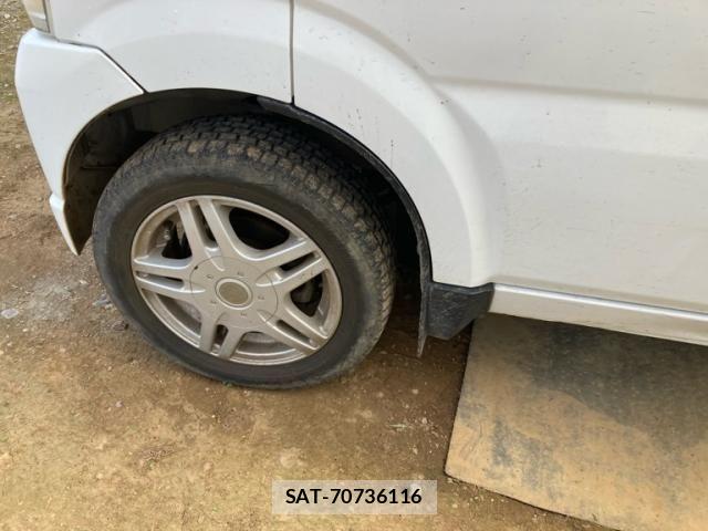 Suzuki CARRY TRUCK 2002-01 8335187-14
