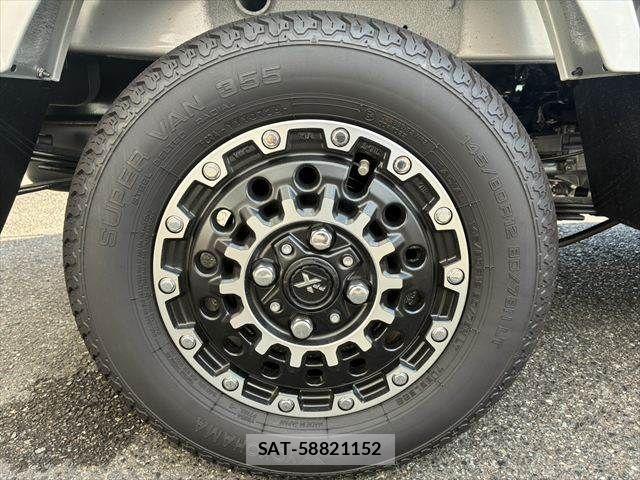 Suzuki CARRY TRUCK 2026-03 8365079-21