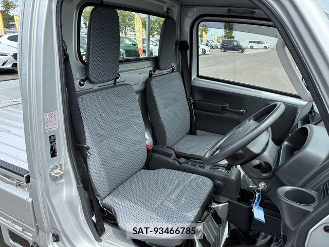 Suzuki CARRY TRUCK 2022-08 8365083-14