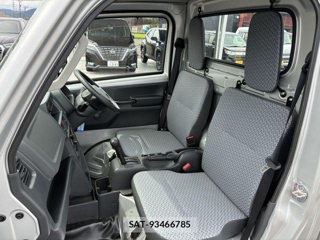 Suzuki CARRY TRUCK 2022-08 8365083-16