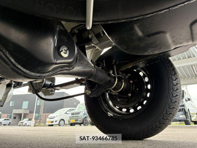 Suzuki CARRY TRUCK 2022-08 8365083-26