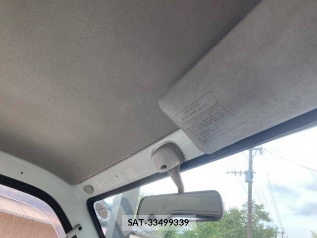 Suzuki CARRY TRUCK 2001-01 8411576-19