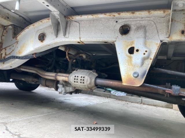 Suzuki CARRY TRUCK 2001-01 8411576-21
