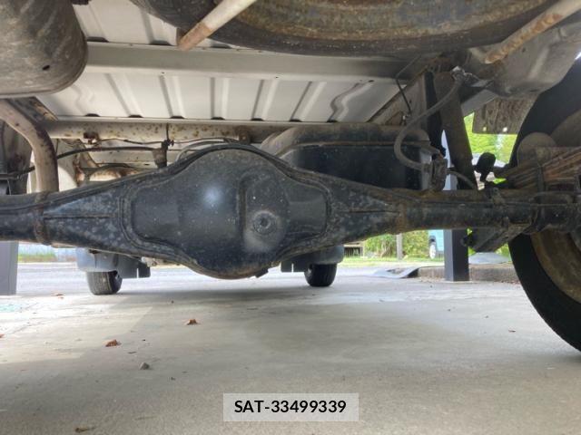 Suzuki CARRY TRUCK 2001-01 8411576-8