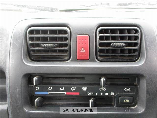Suzuki CARRY TRUCK 2013-10 8411566-10