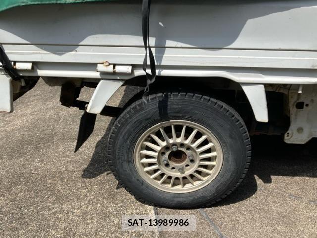 Suzuki CARRY TRUCK 2004-07 8561380-8