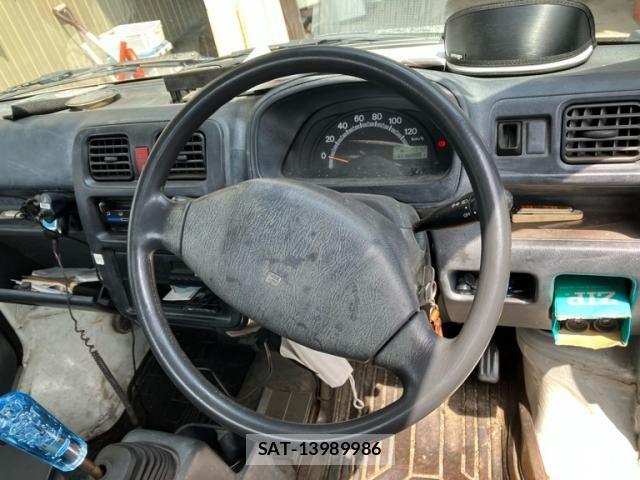 Suzuki CARRY TRUCK 2004-07 8561380-16